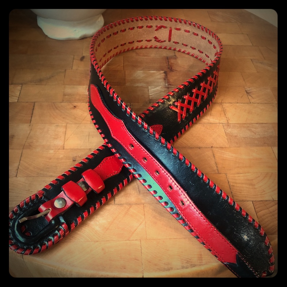 **V ENTERPRISE NEW YORK WESTERN STYLE BELT**